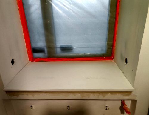 Подоконники из белого камня